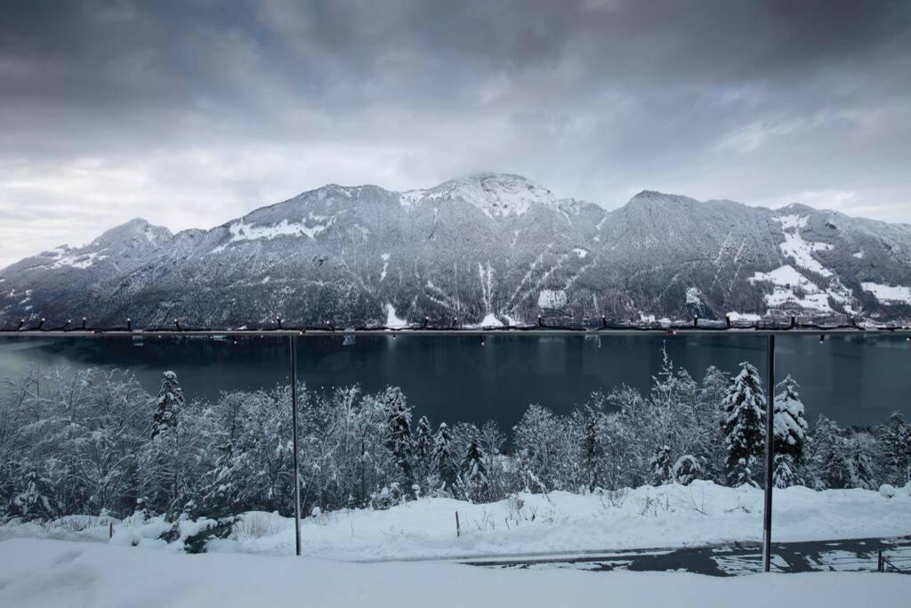 Exklusives Chalet Mit Traumhafter See- Und Bergsicht ゼーリスベルク エクステリア 写真