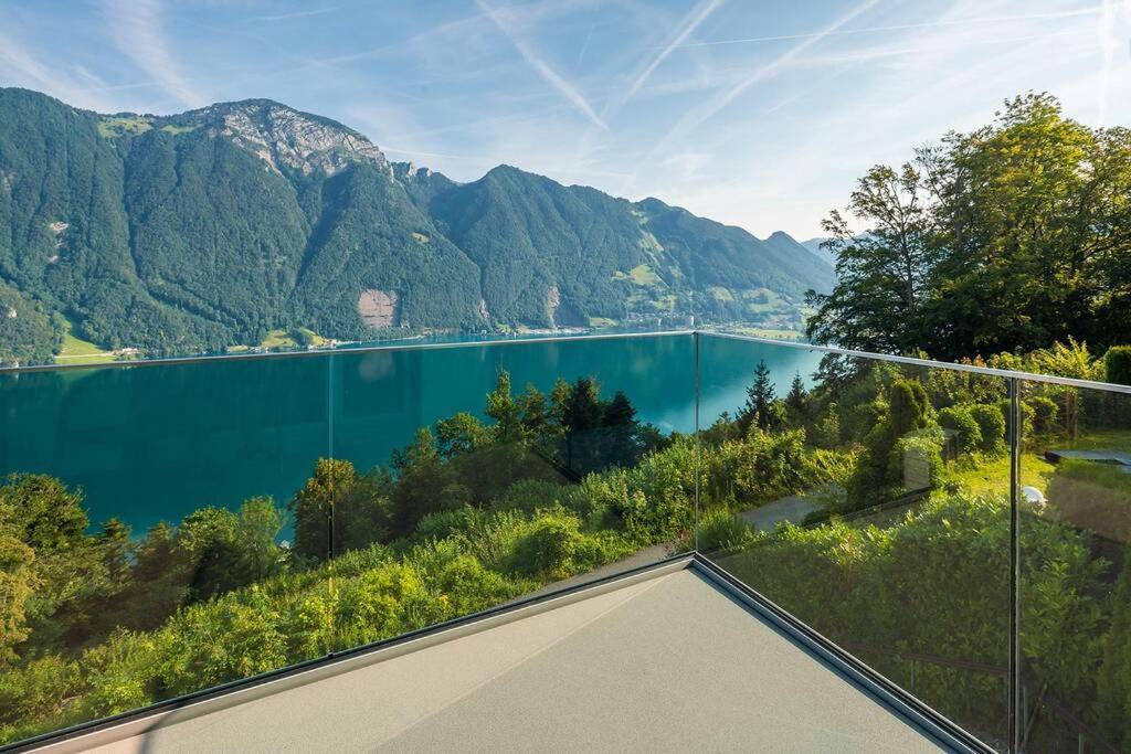 Exklusives Chalet Mit Traumhafter See- Und Bergsicht ゼーリスベルク エクステリア 写真