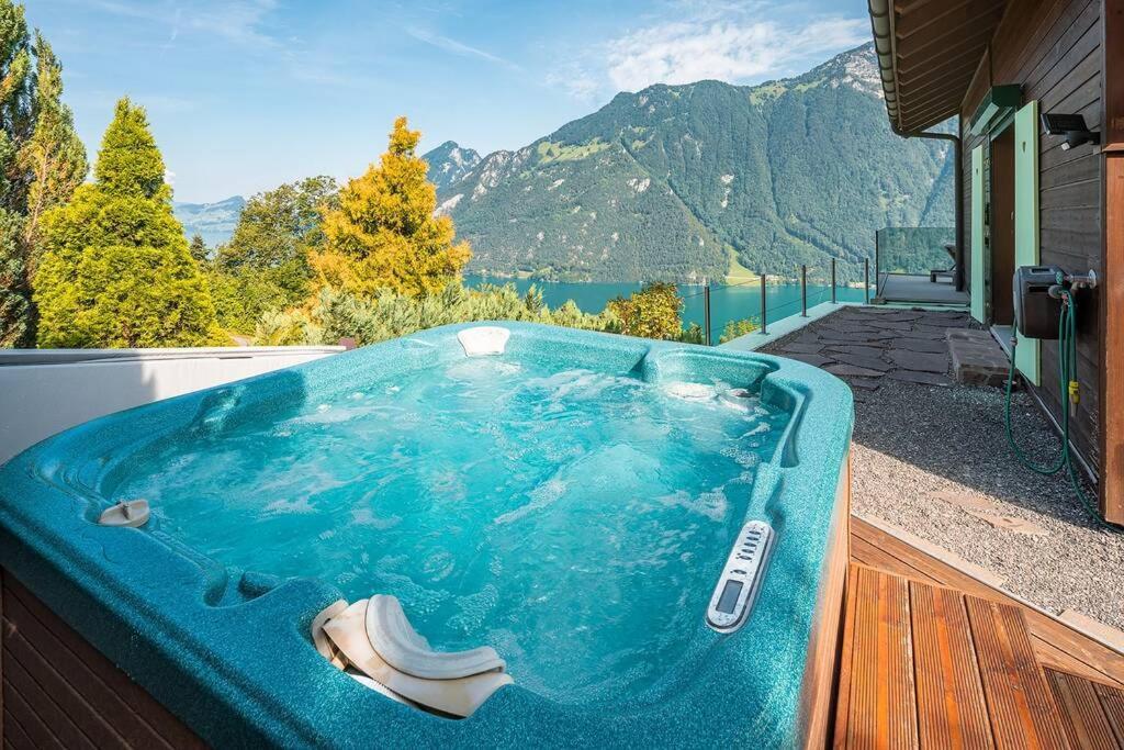 Exklusives Chalet Mit Traumhafter See- Und Bergsicht ゼーリスベルク エクステリア 写真